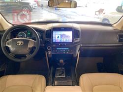 تۆیۆتا لاند کروزەر